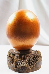 Straußenei Bronze (Acrylfarbe)