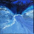 Kraft der Ozeane in der blauen Stunde b